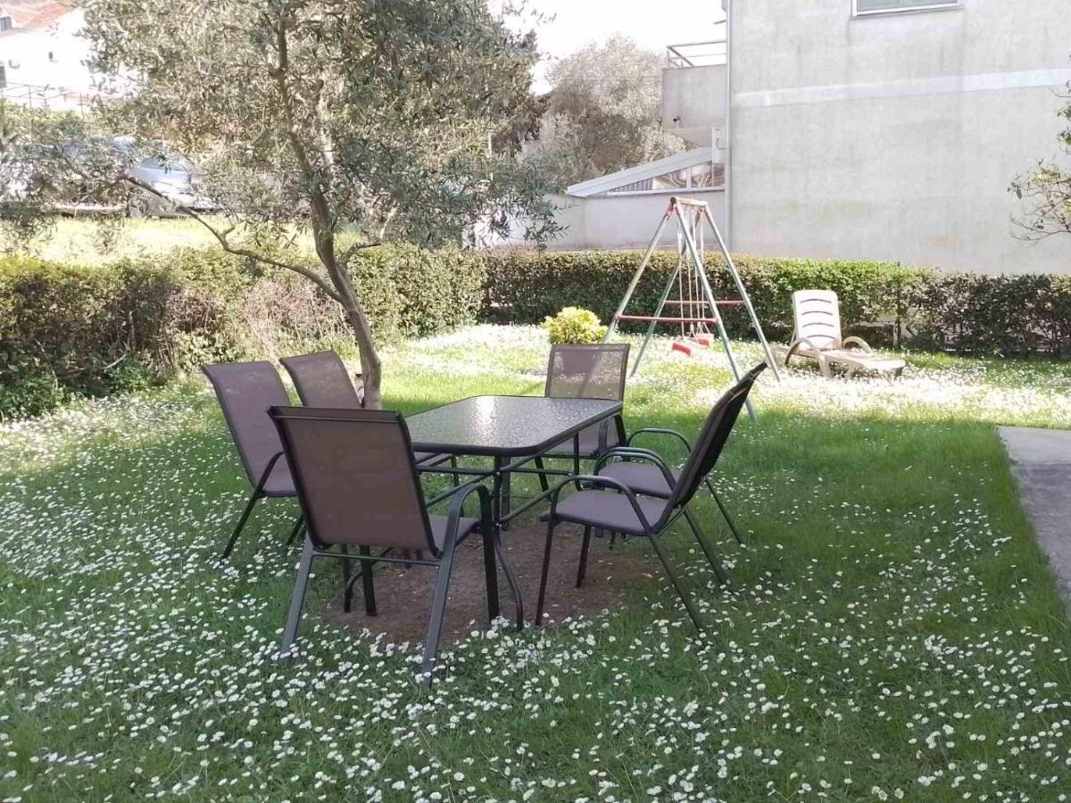 Ioannis Apartments Tivat Exterior photo