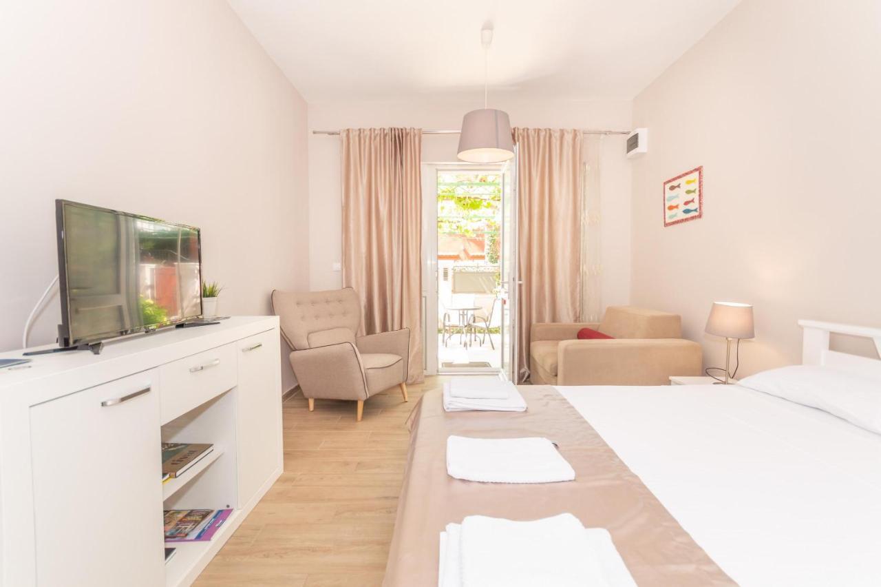 Ioannis Apartments Tivat Exterior photo